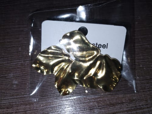 Customer photo review of Aretes abanico dorados - acero inoxidable