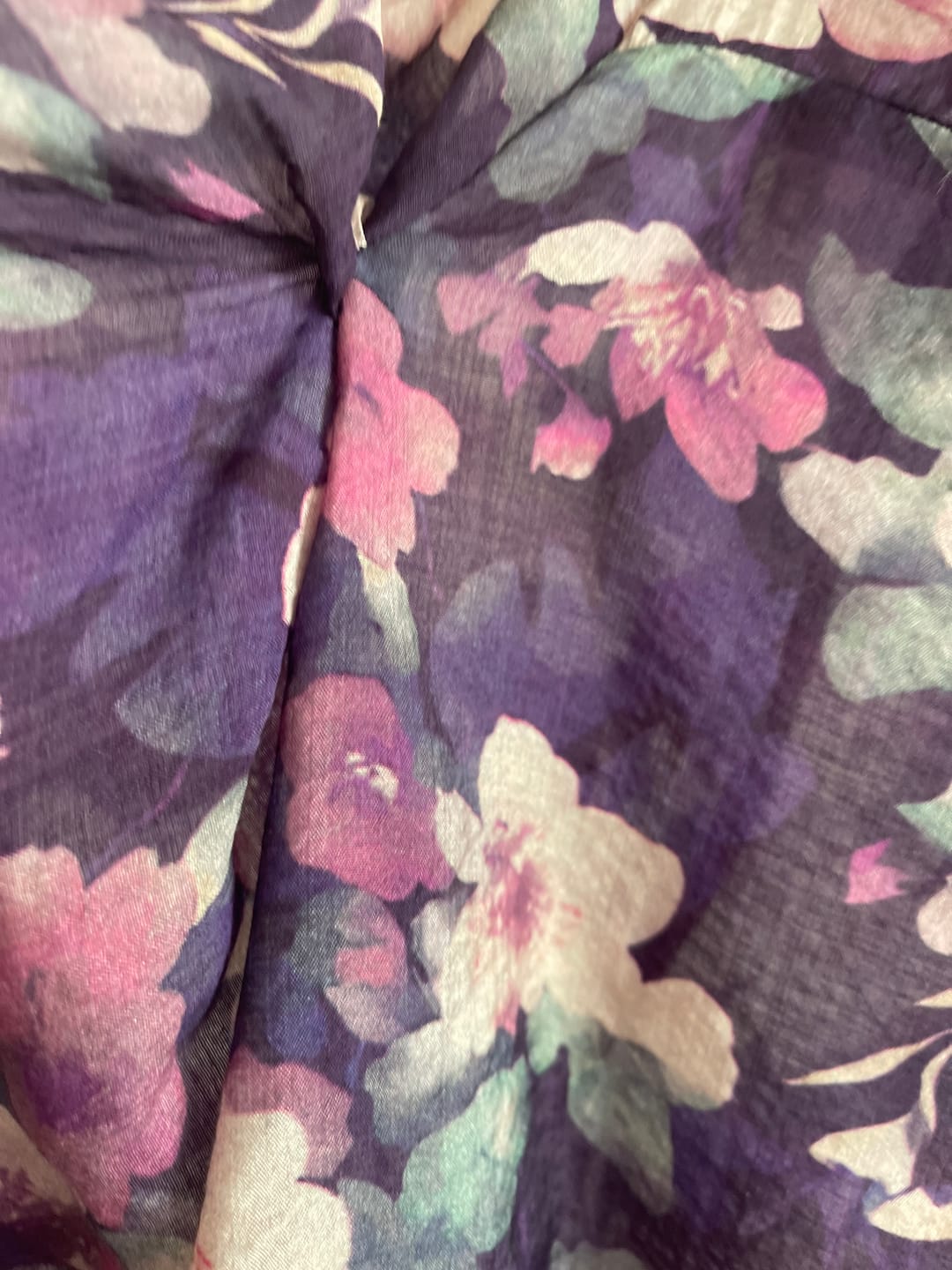 Customer photo review of Plus Size Women Summer Artsy Flower Turn-down Collar Long Sleeve Shirt