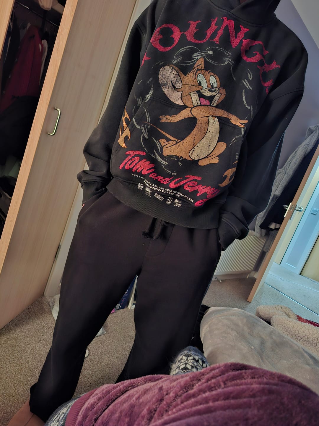 Customer photo review of 5047 - Tom & Jerry Pullover
