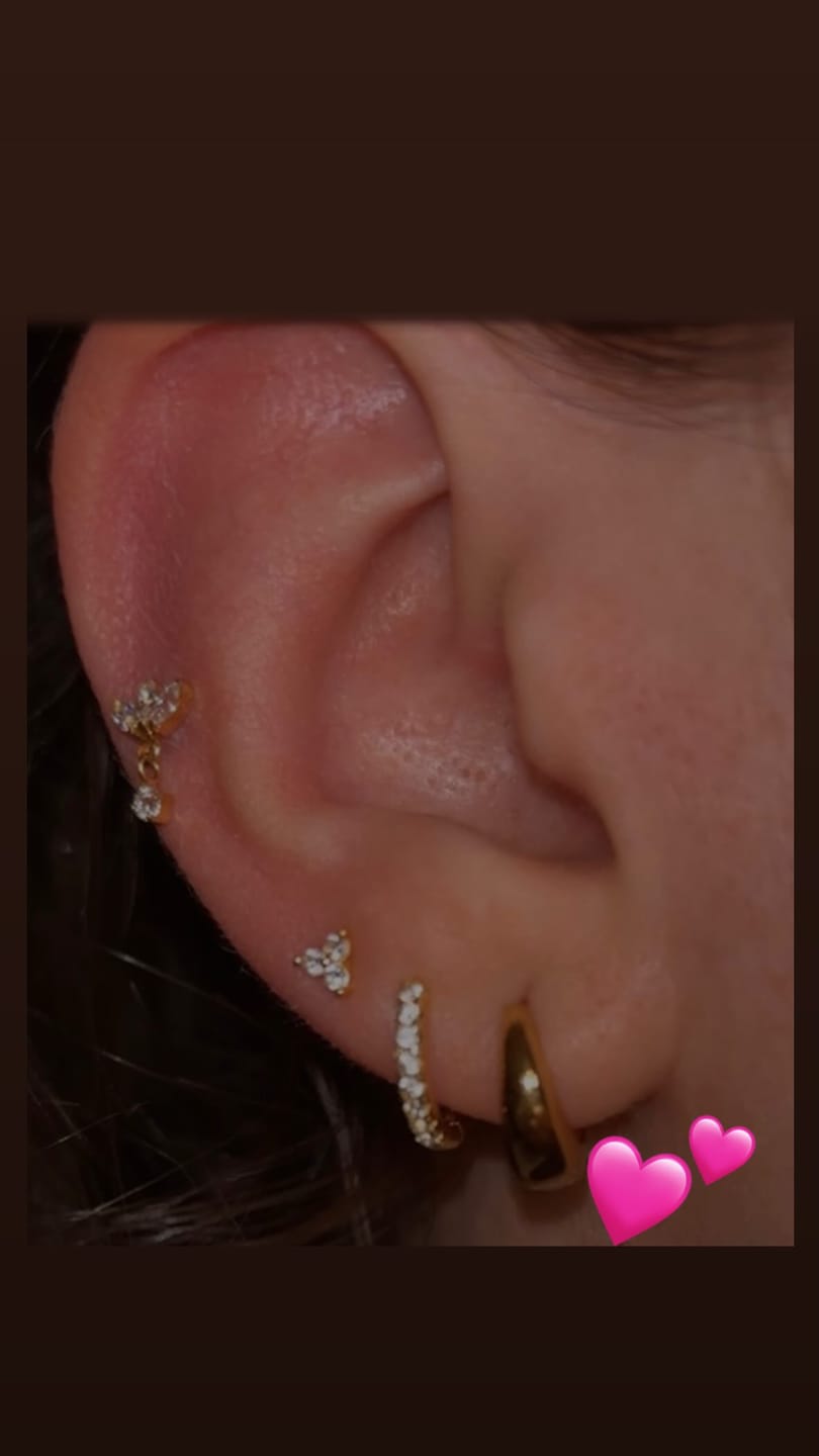 Customer photo review of Cataleya 2 Piercing | 18K vergoldet