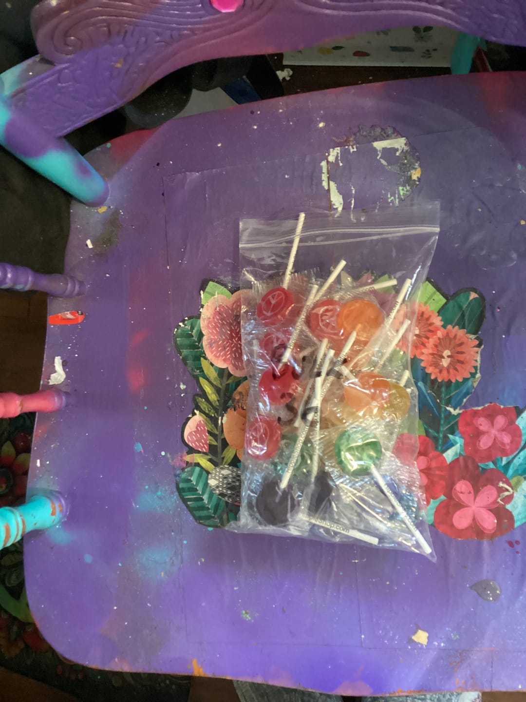 Customer photo review of Hippie Shop Peace Pop Lollipops