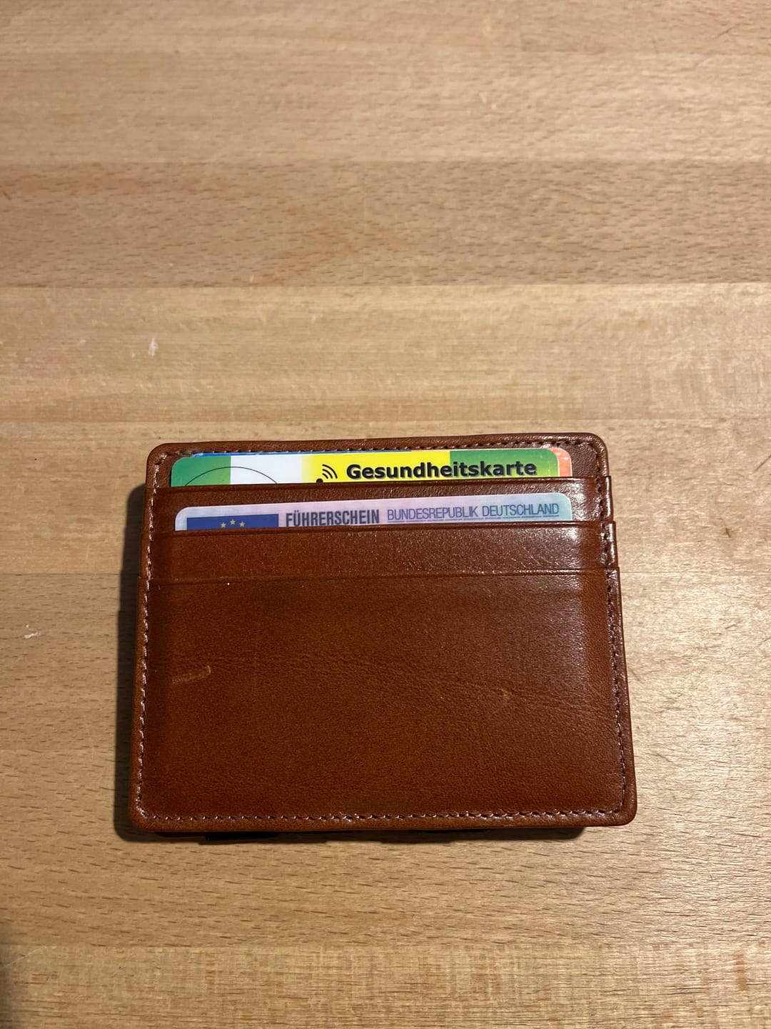 Customer photo review of Flap Boy Slim - Magic Wallet without Coin Pocket