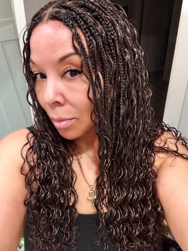 Customer photo review of Essential Choice: 16-36" Human Hair Boho Curls Hand Tied Swiss HD Full Lace Knotless Braided Wig