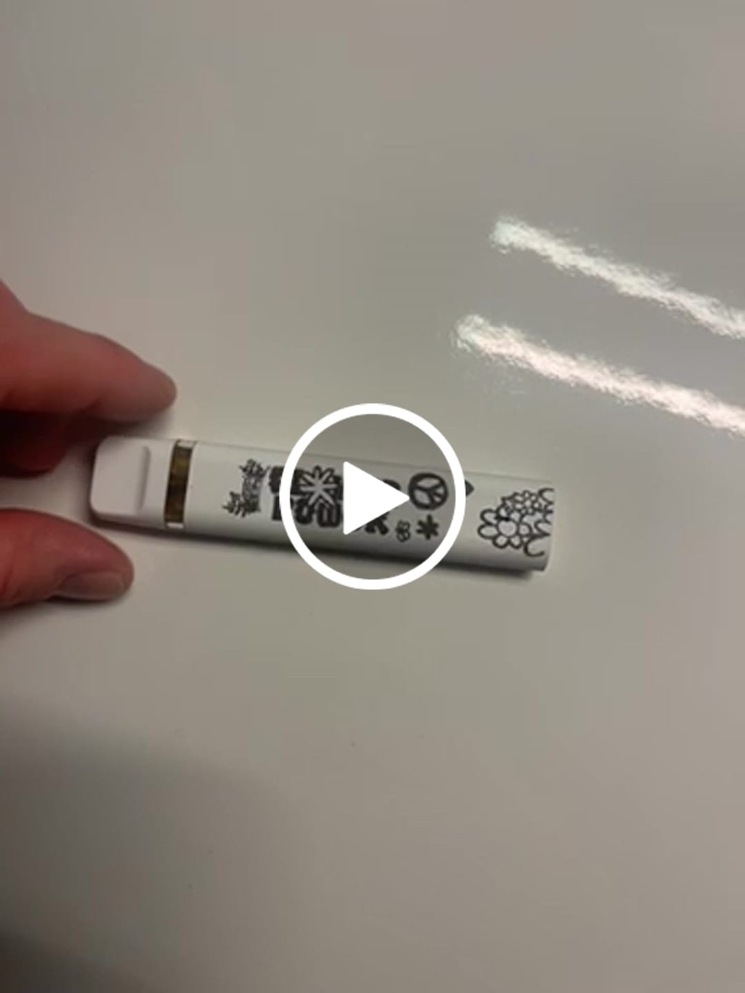 Customer video review of Flower Power Vape Zkittlez Superior Blend