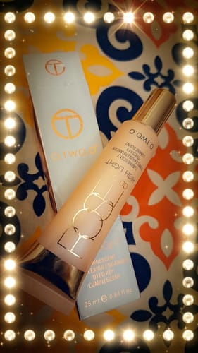 Customer photo review of O.TWO.O ROSE GOLD LIQUID HIGHLIGHTER