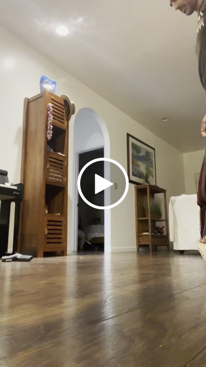 Customer video review of Movemate™ Active Standing Board