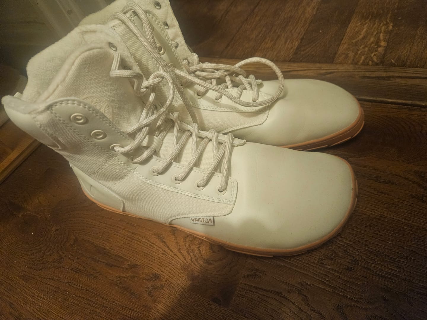 Customer photo review of Vaistoa Hurmos 2 | Casual Winter Barefoot Boots