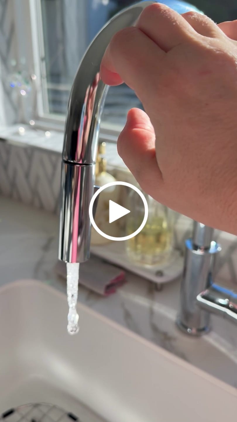 Customer video review of Imperium Touch Control Dual Function Pull Out Spout Kitchen Faucet