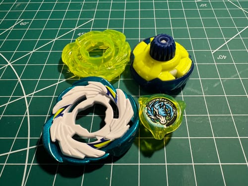 Customer photo review of Takara Tomy Beyblade X CX-07 Starter PegasusBlast (Canada)