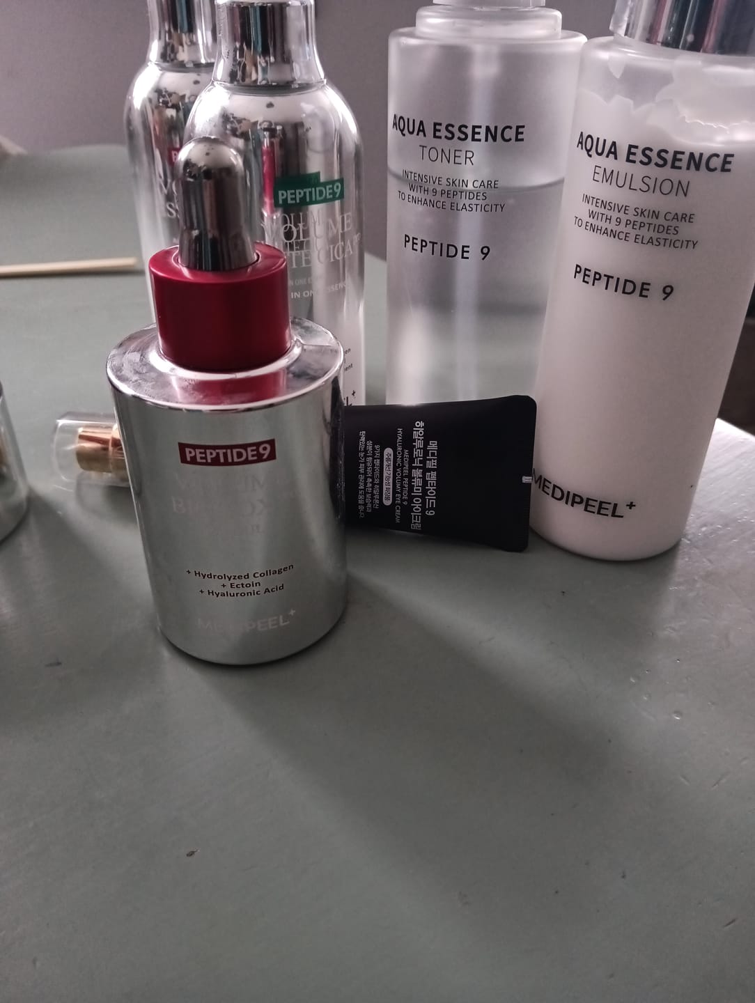 Customer photo review of Peptīdu ampula ar volufilīnu krunciņu novēršanai Medi-Peel Peptide 9 Volume Bio Tox Ampoule Pro