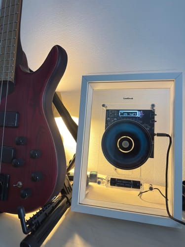 Customer photo review of M1 Music Frame CD Player