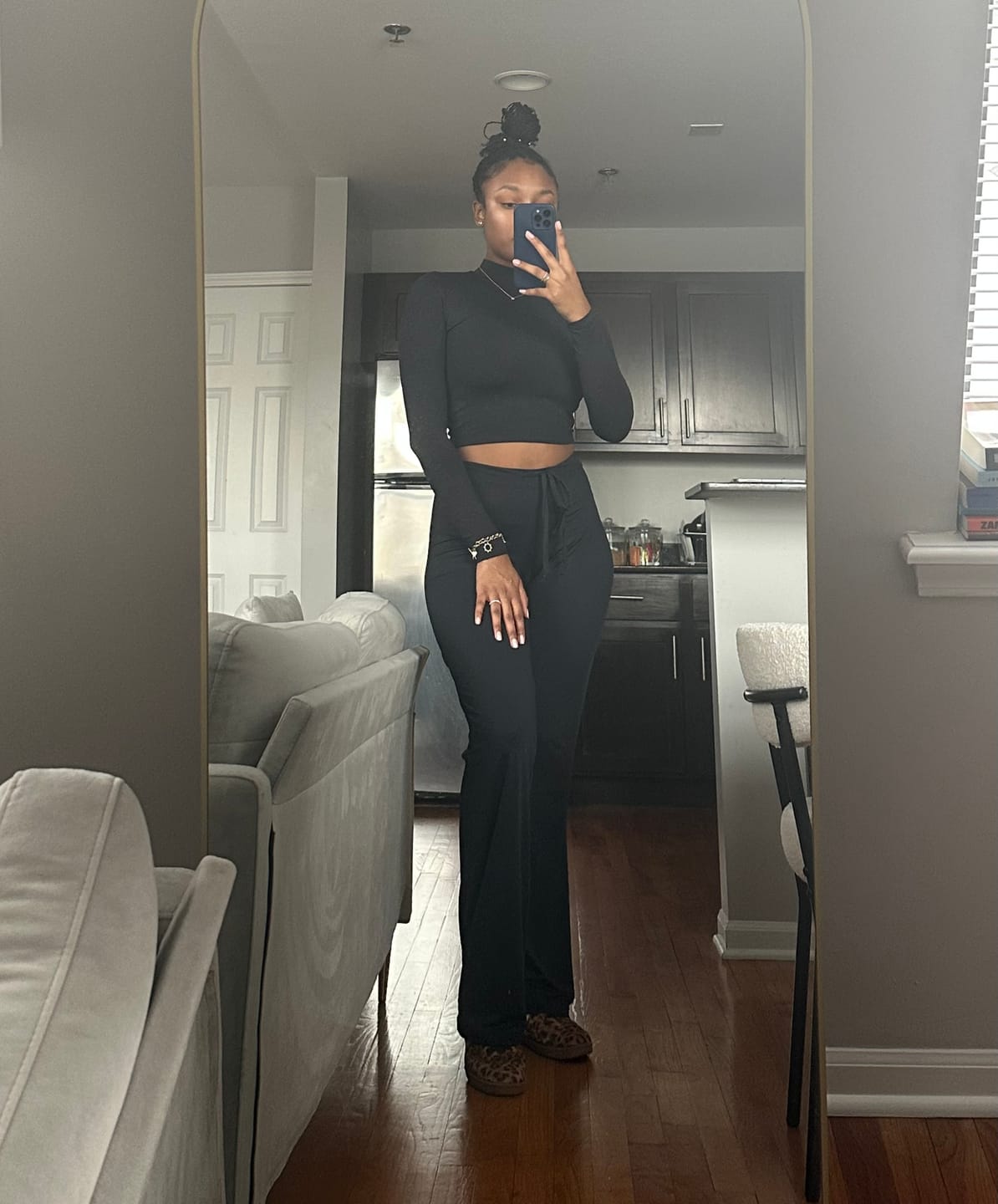Customer photo review of TALL EVERYDAY PANT