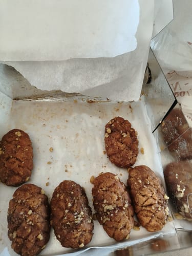 Customer photo review of Fresh Greek Melomakarona – Handcrafted Honey Cookies (1kg)