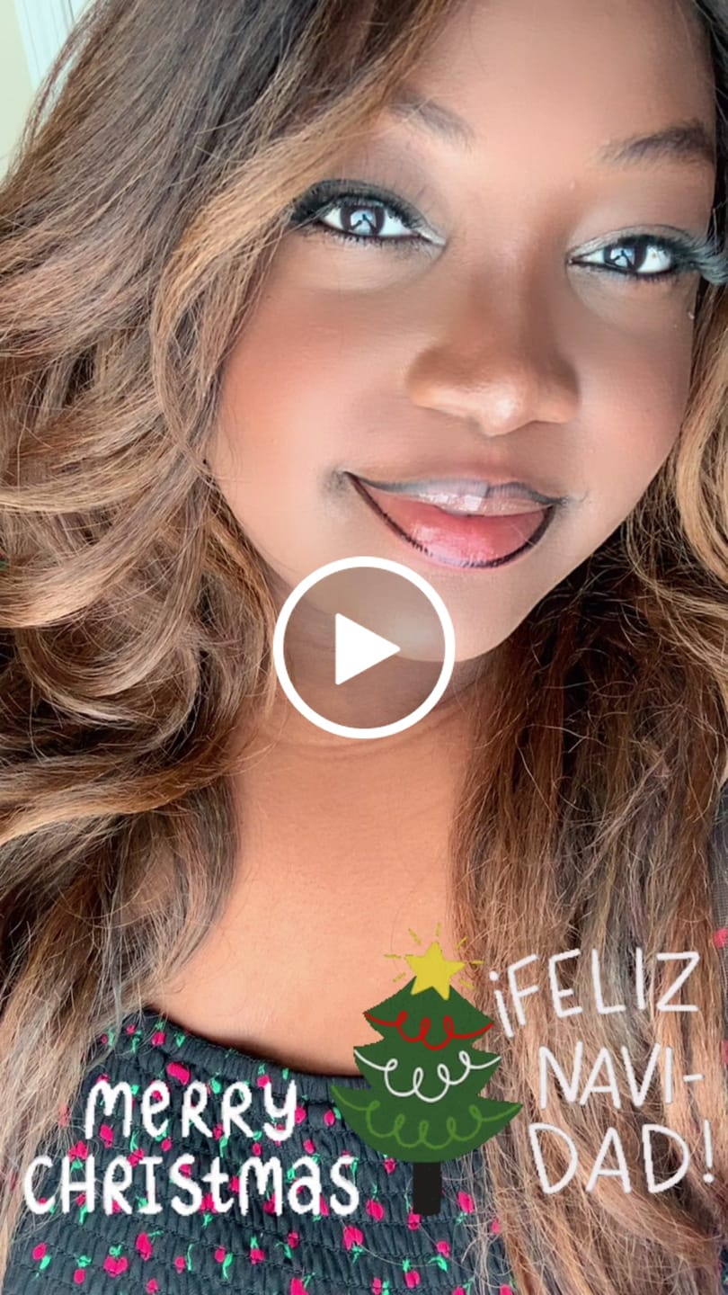 Customer video review of Sensationnel Bare Luxe Glueless 6x5 inch Lace Front Wig - 6x5 UNIT 3
