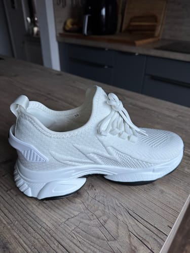 Customer photo review of ELEVATESHOES LIMITLESS
