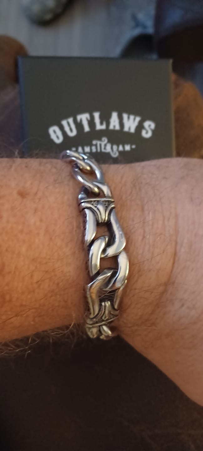 Customer photo review of ROYAL.
