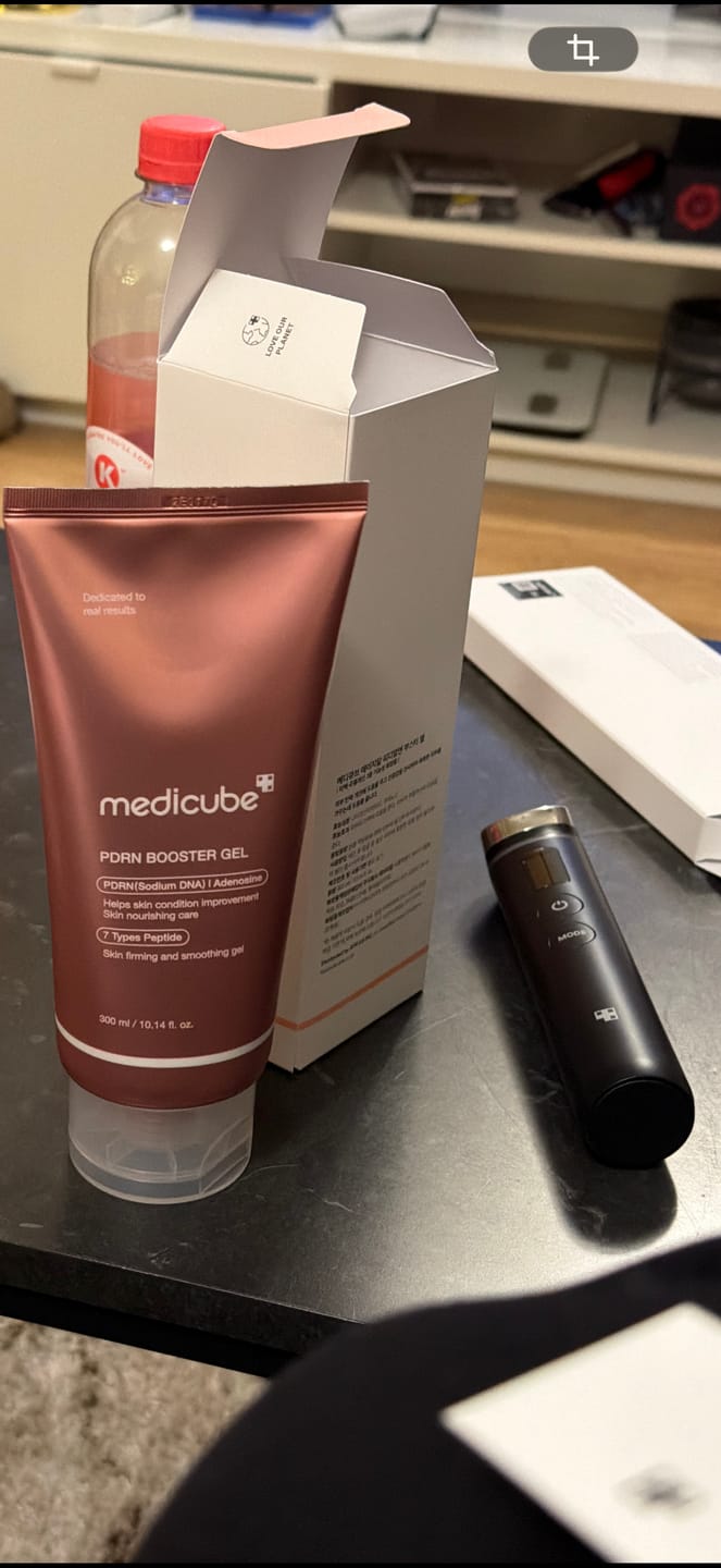 Customer photo review of Gels-būsteris ar PDRN mikrostrāvas ierīcei Medicube PDRN Booster Gel