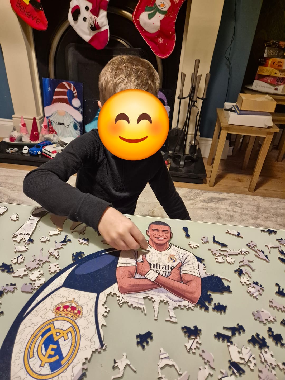 Customer photo review of Kylian Mbappé - Wooden Puzzle