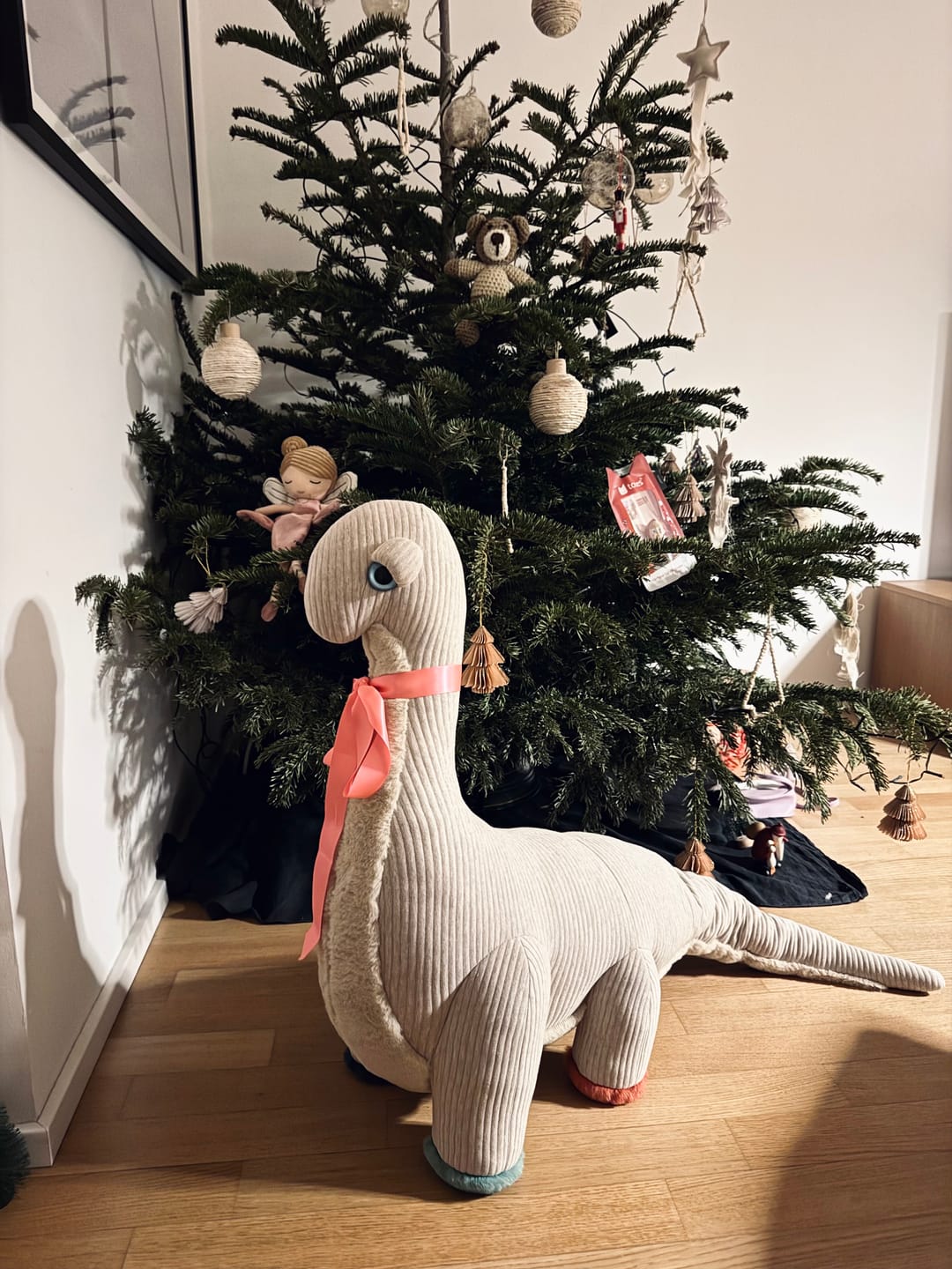 Customer photo review of The Dinosaur