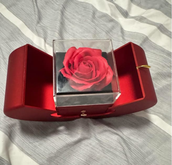 Customer photo review of To My Beautiful Wife - Forever And Always - Love Knot Necklace with Red Heart Rose Box