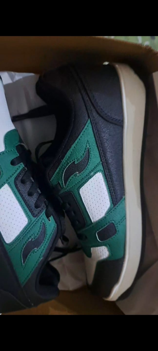 Customer photo review of ASH Black Green