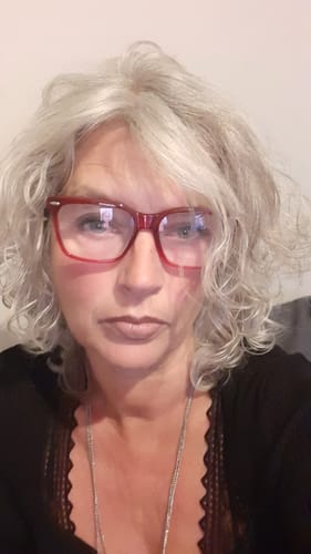 Customer photo review of Sandelholz & Patchouli (Beruhigend & mit sanftem Peeling-Effekt)