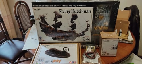 Reseña con foto de un cliente sobre Maqueta el Holandés Errante