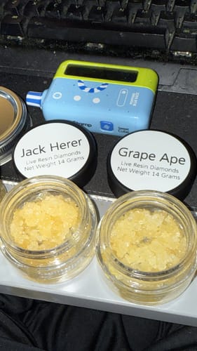 Customer photo review of Jack Herer | Live Resin Diamonds