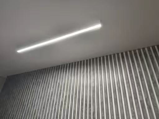 Customer photo review of WOMO Lineare LED Deckenleuchte Flur Lang Schmal Metall-WM1003