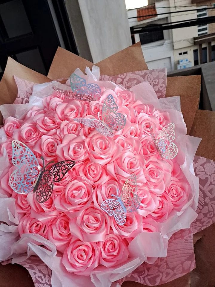 Customer photo review of Eternal Rose Bouquet - HandMade From Satin Ribbon | Valentines Couples Gift 1st Anniversary gift(Never Wither)