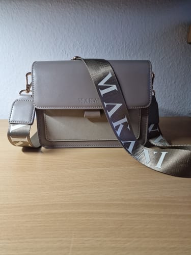 Customer photo review of VALDA - TAUPE