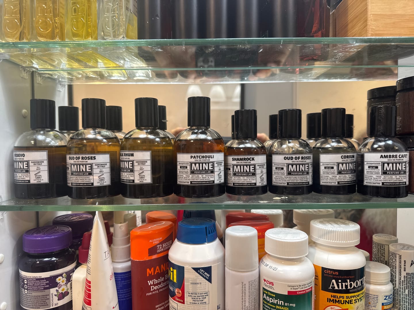 Customer photo review of OUD OF ROSES