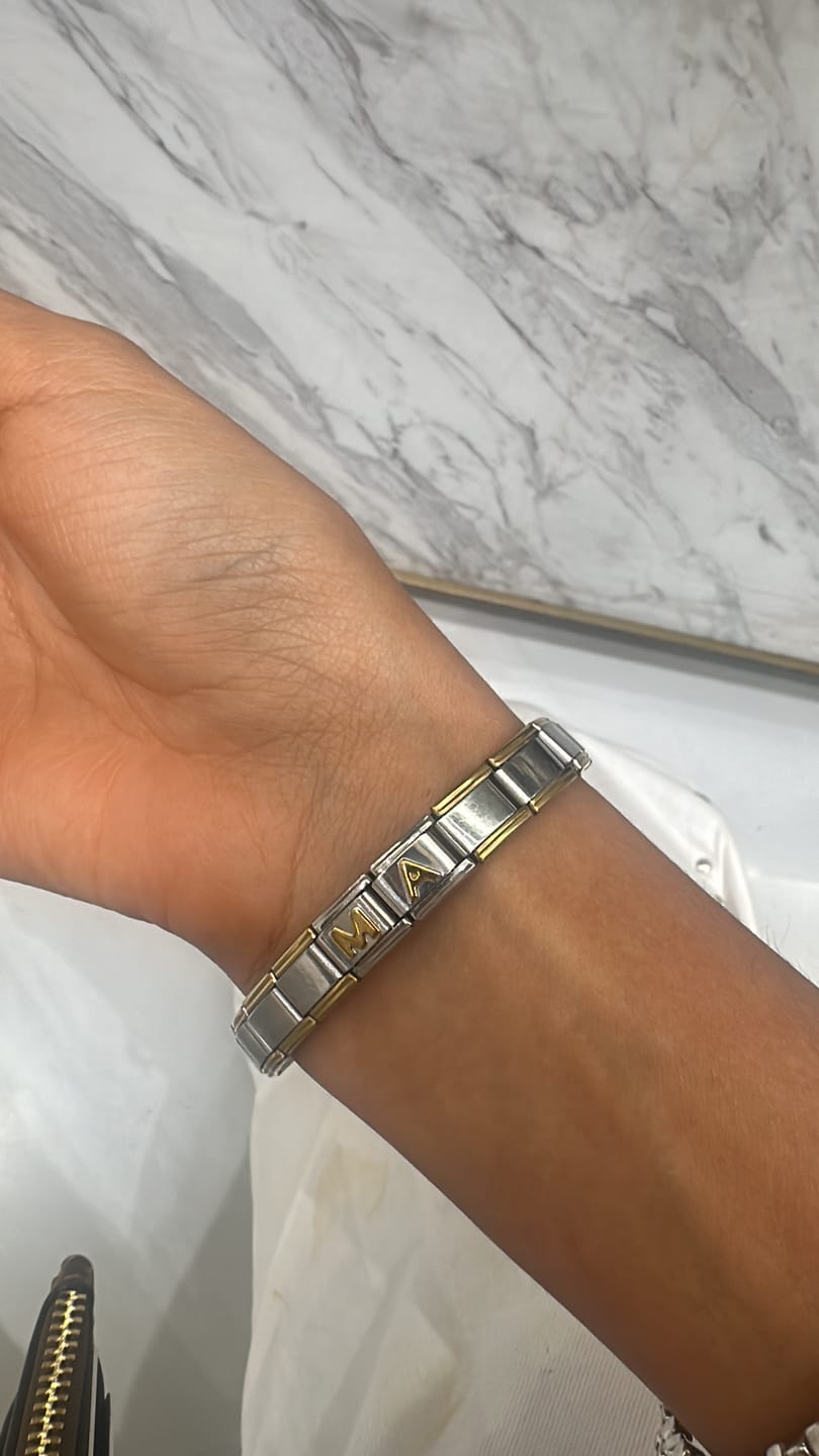 Customer photo review of Par Arete Zirconias Con Eslabon Rectangular