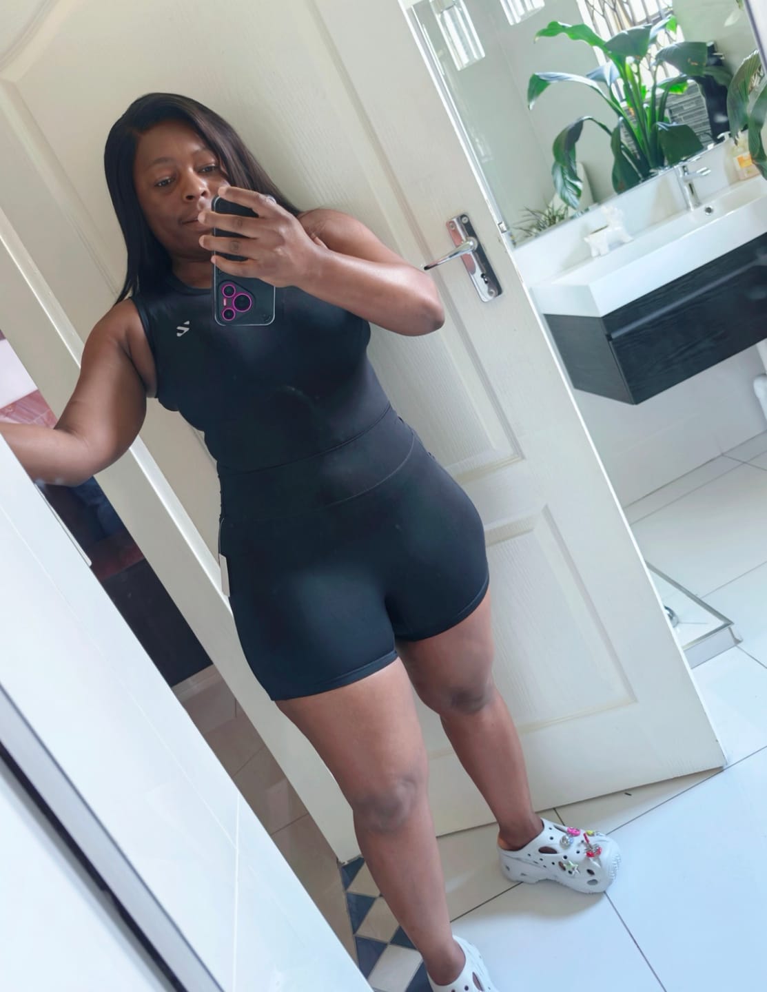 Customer photo review of High Elasticity Sports Sleeveless Top And Short Pants Set
