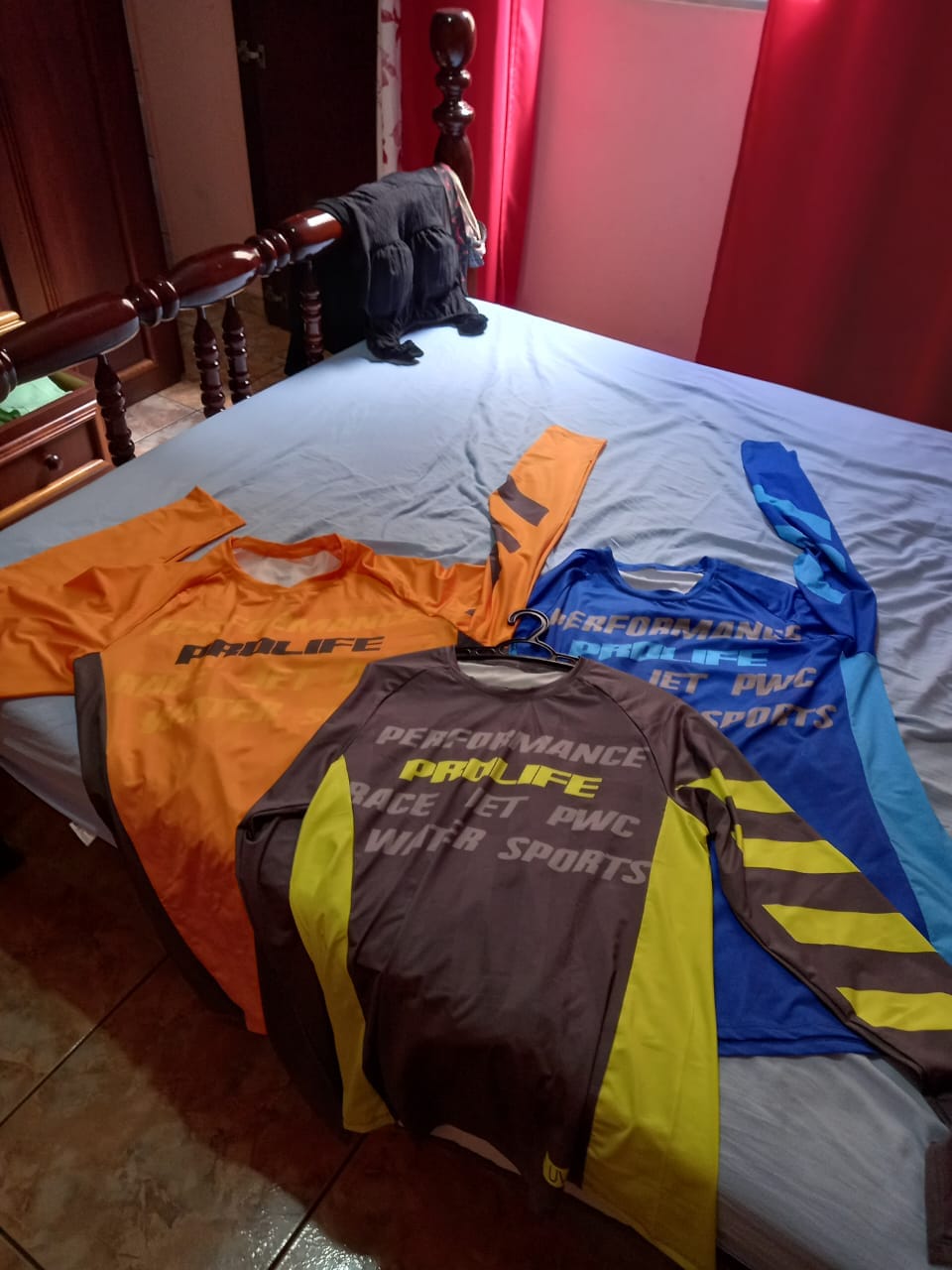 Customer photo review of Camisa UV Masculina Life