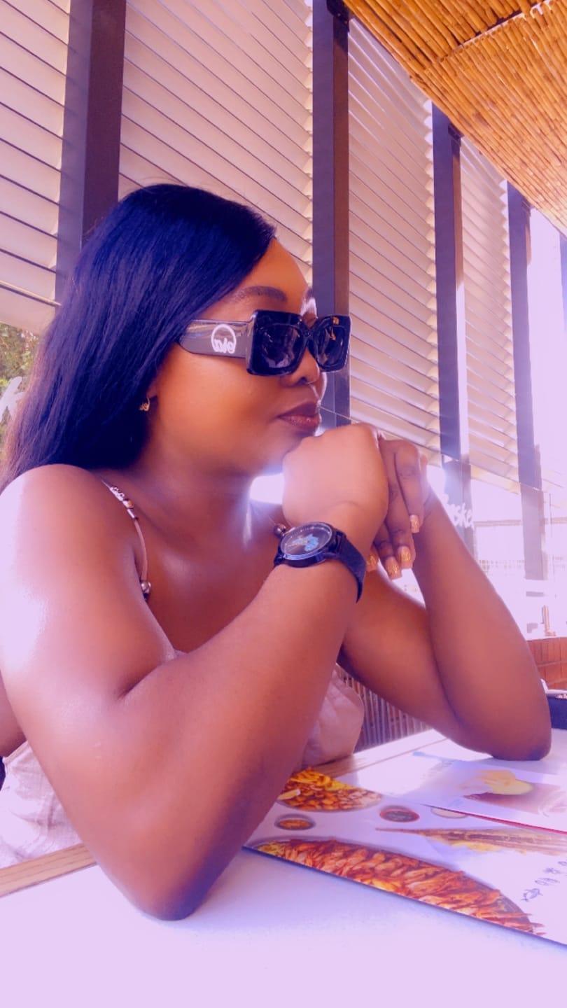 Customer photo review of Era Empire Sunglasses