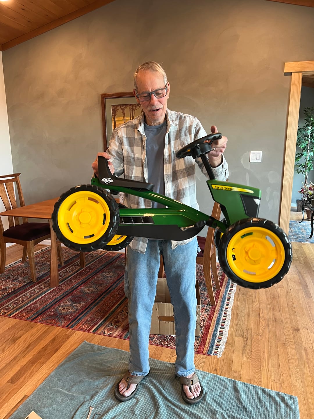 Customer photo review of BERG Buzzy