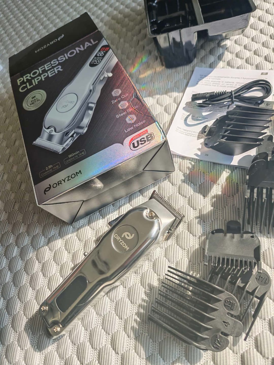 Customer photo review of Oryzom ProTrim 2.0 – Präzise Edelstahlklingen und kraftvoller Motor für gleichmäßige, saubere Schnitte