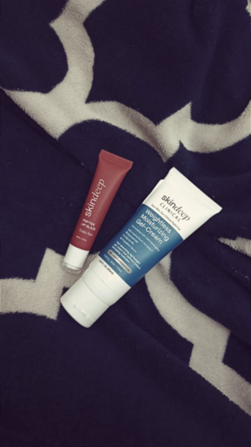 Customer photo review of Weightless Moisturizing Gel-Cream
