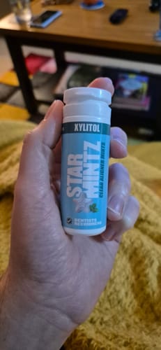 Customer photo review of StarMintz Breath Mints for Aligners