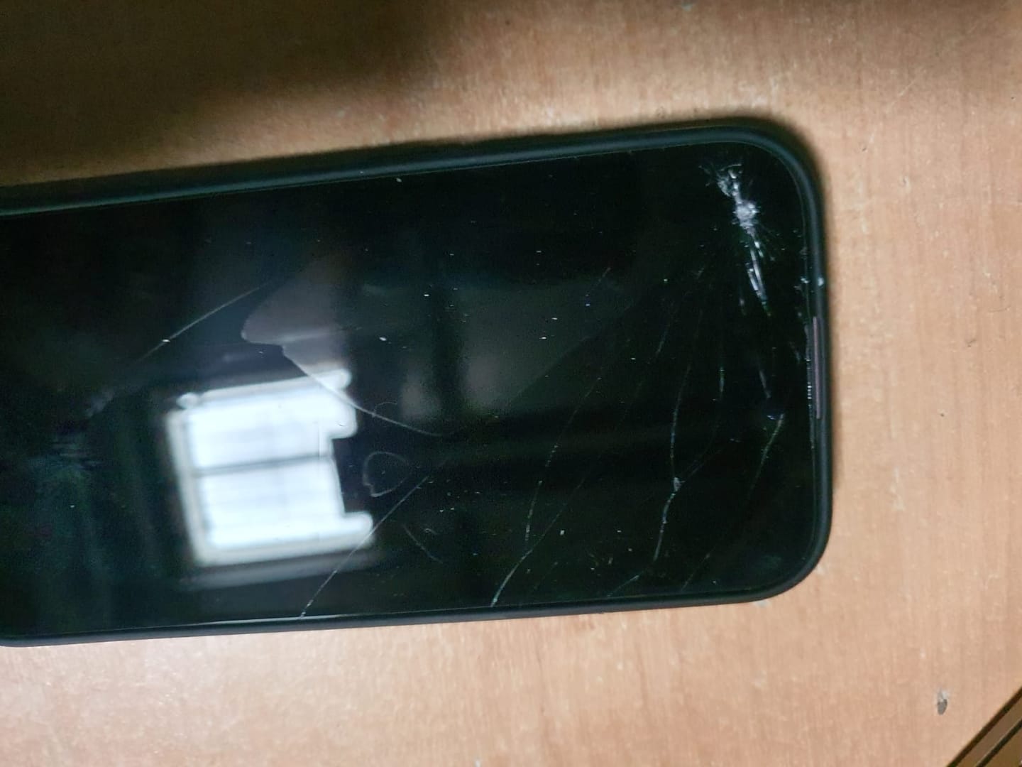 Customer photo review of Protection d'écran 3 en 1 - iPhone