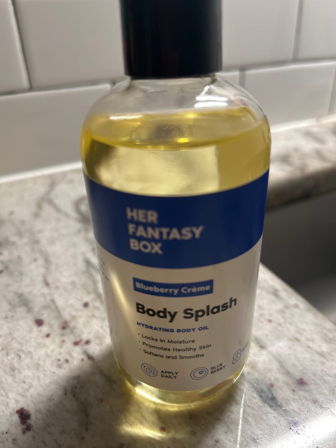 Customer photo review of Body Splash - Skin Smoothing Body Oil (Mental Reset – Lavender & Vanilla CALMING SPA SCENT)