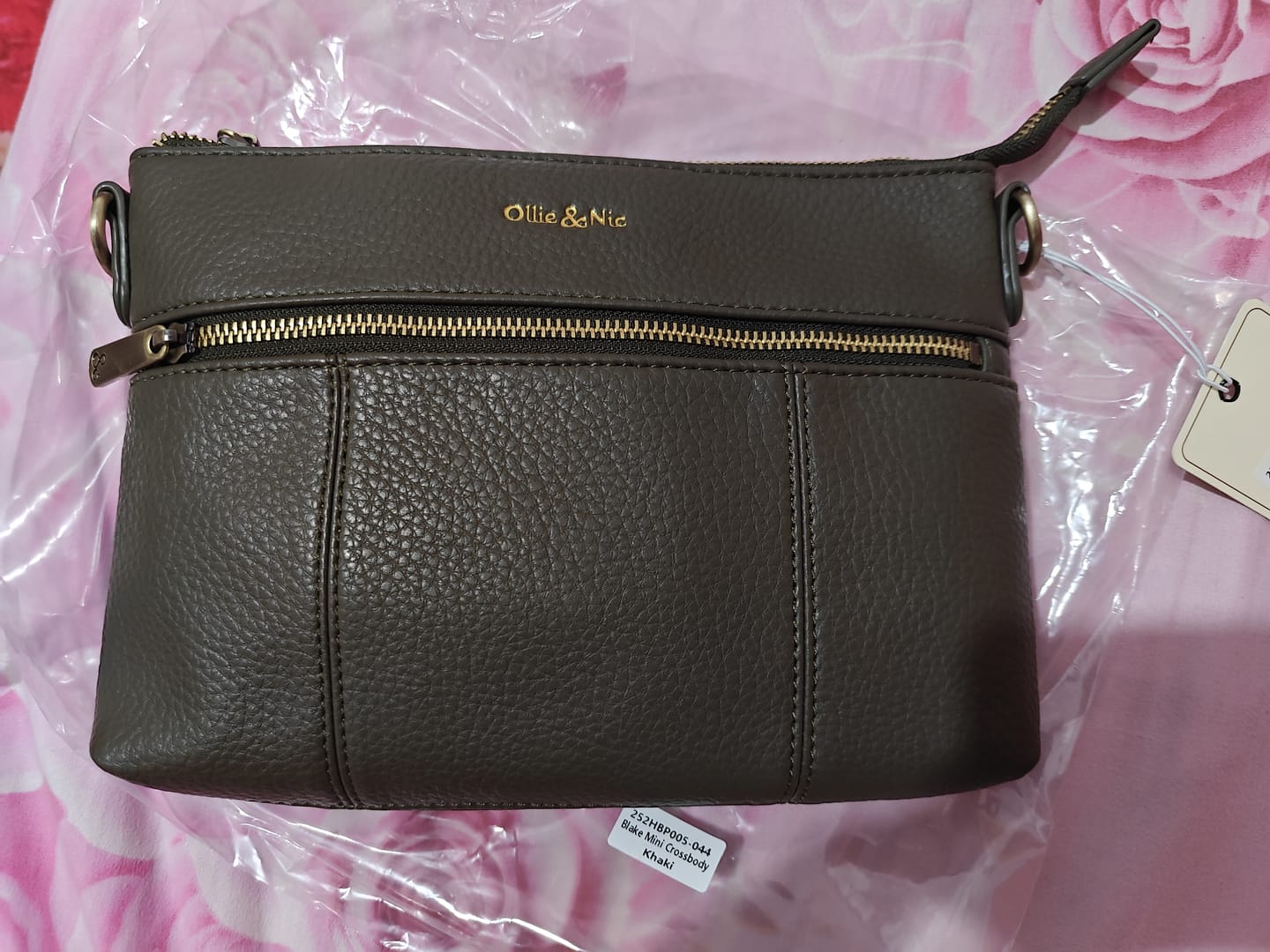 Customer photo review of Blake Mini Crossbody - Khaki