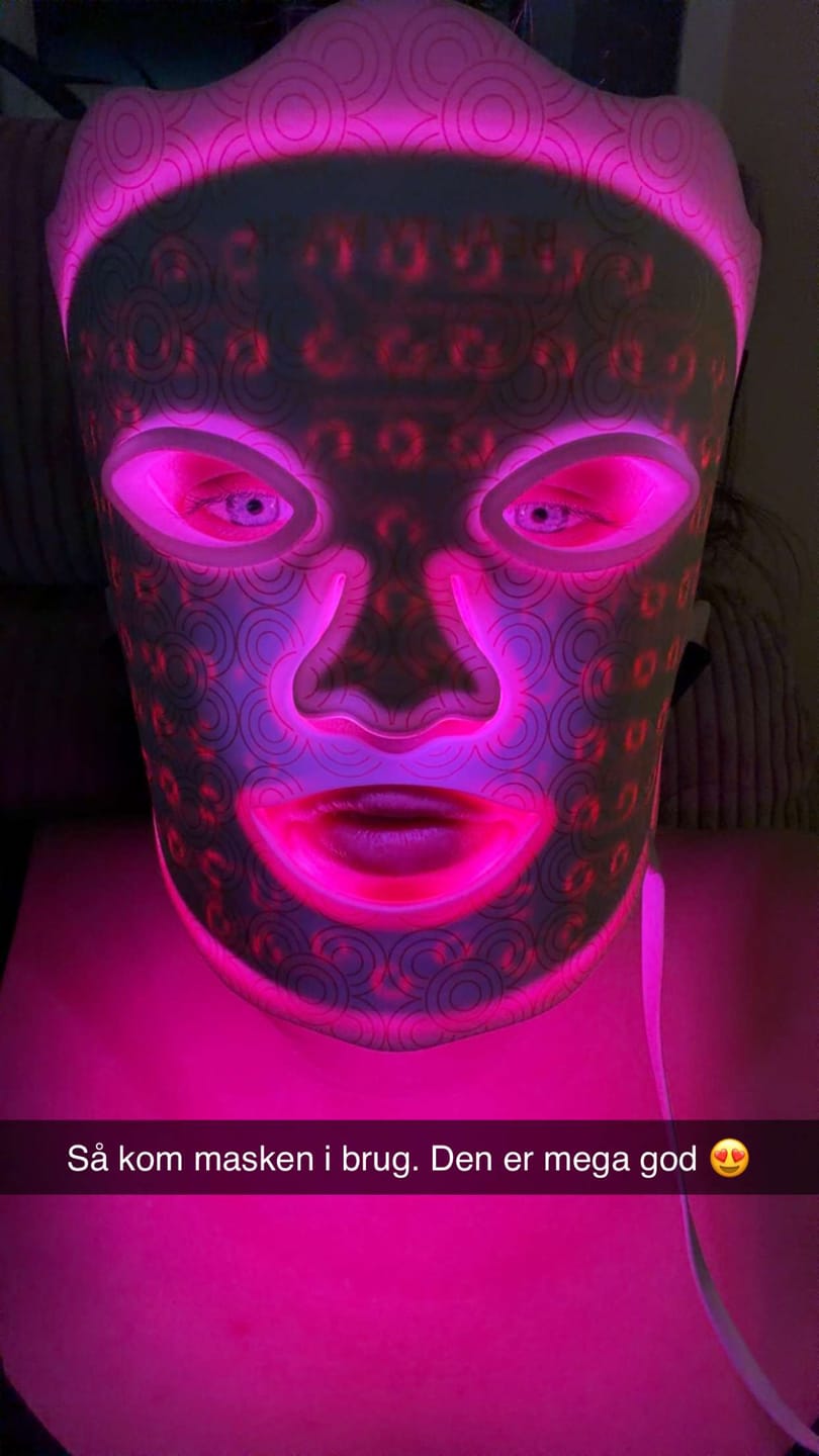 Customer photo review of LED Maske 2.0™ - Lysterapi maske der lysner, opstrammer og udglatter din hud