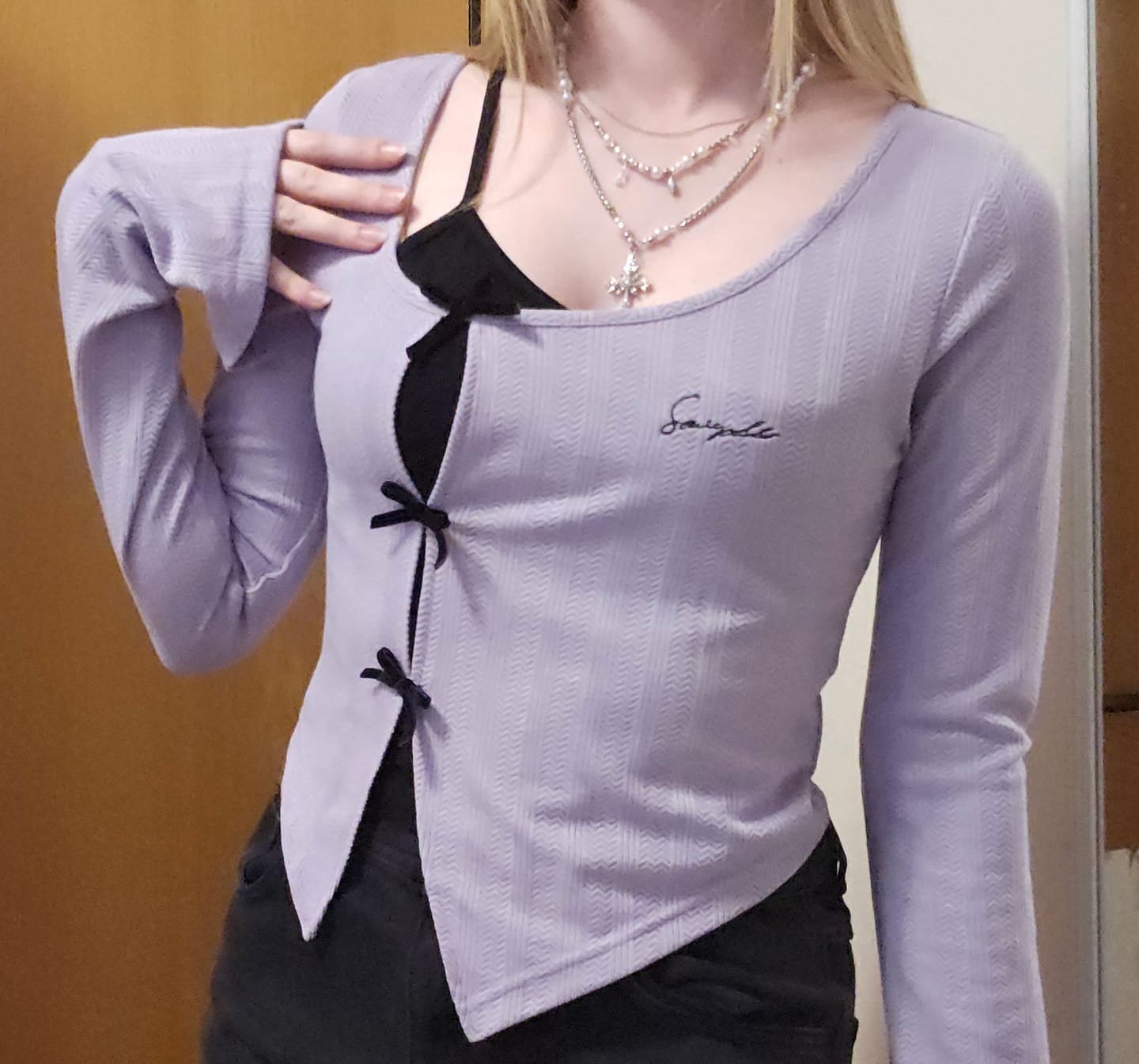 Customer photo review of Spring Purple Flared Long-Sleeve Slim-Fit Short Top
