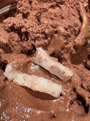 Customer photo review of Peanut Butter & Chocolate Frozen Treat