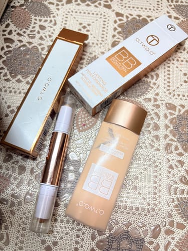 Customer photo review of O.TWO.O BEAUTY SKIN NUDE EFFECT BB CREAM