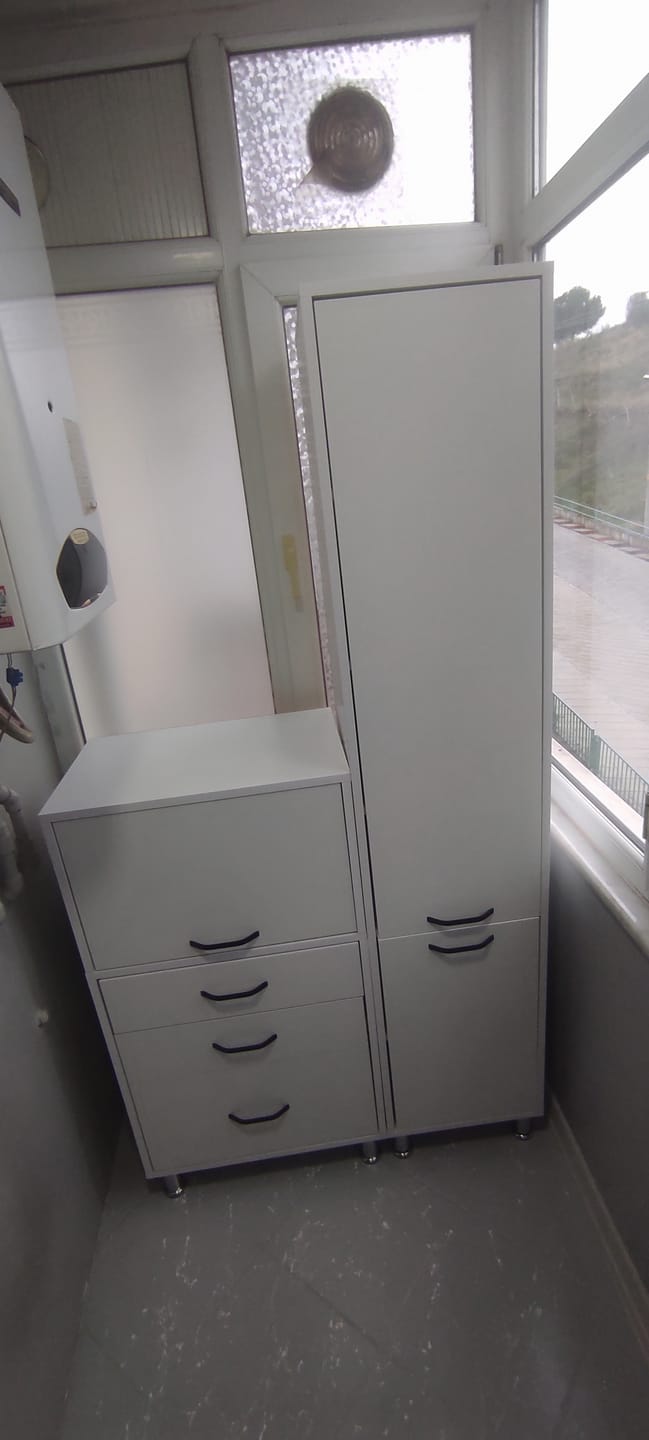 Customer photo review of Rani JE135 Çok Amaçlı Dolap 1 Kapaklı 3 Çekmeceli Kiler Mutfak Dolabı Beyaz