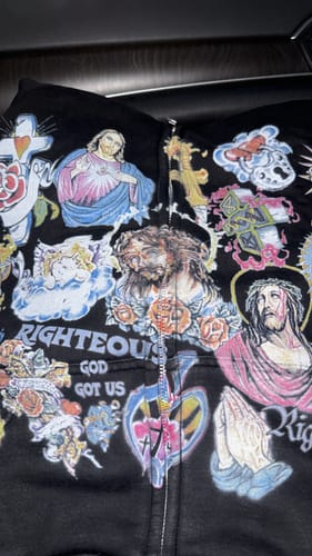 Customer photo review of Righteous Risen King Zip Up Hoodie Black