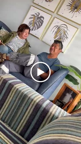 Customer video review of Tu Historia en Música – Emoción Garantizada